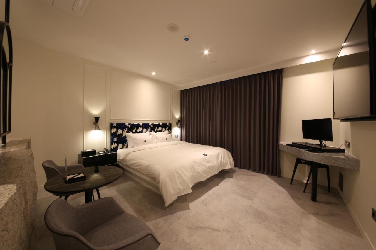 Zam101 Hotel Gimhae Exterior photo