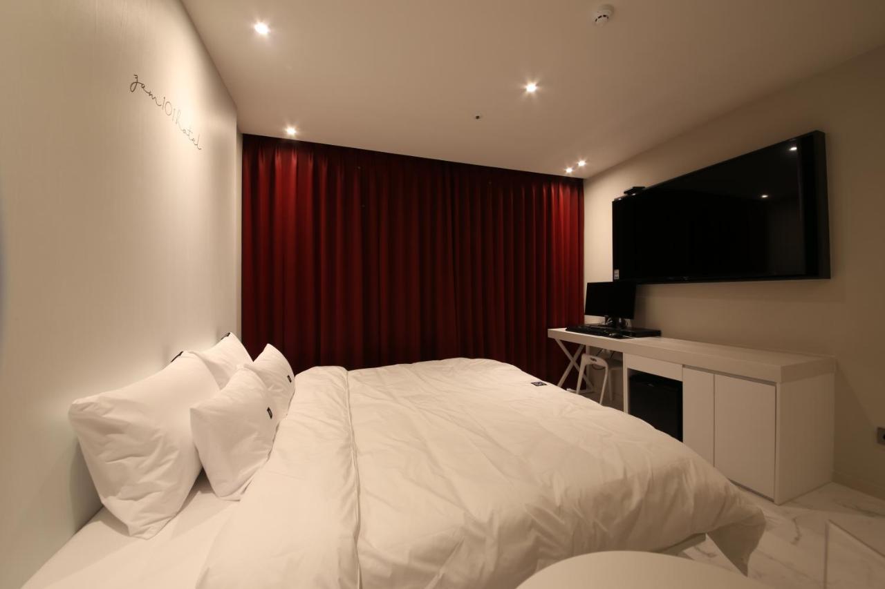 Zam101 Hotel Gimhae Exterior photo